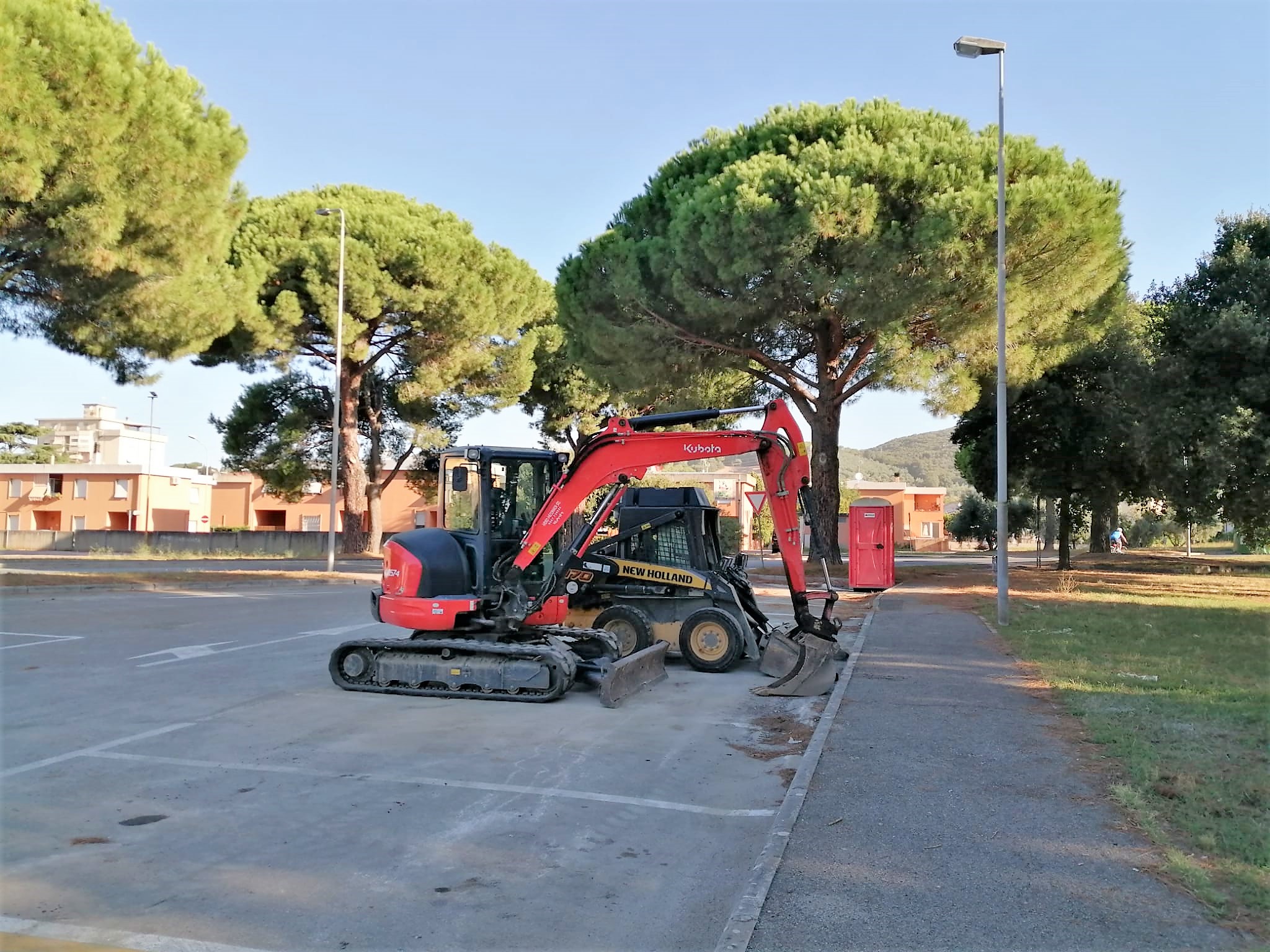 Macchine operatrici viale del popolo