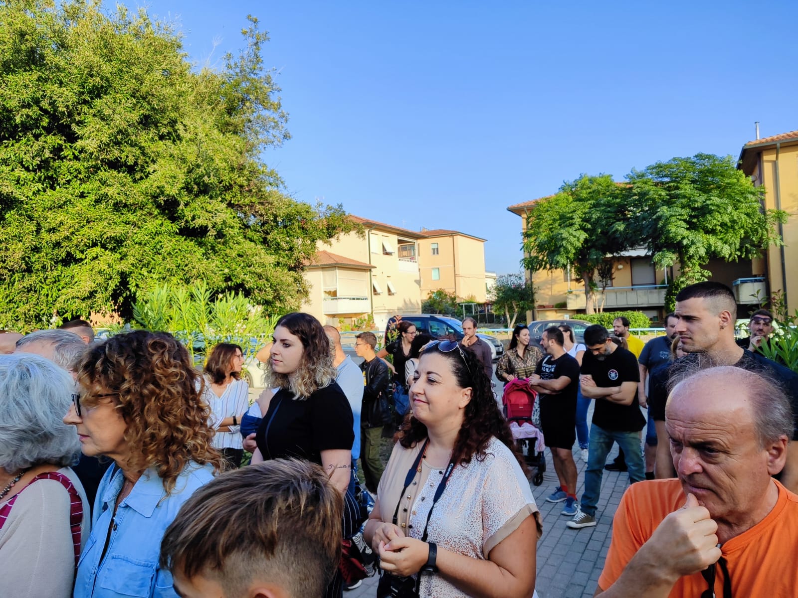 Pubblico all'inaugurazione