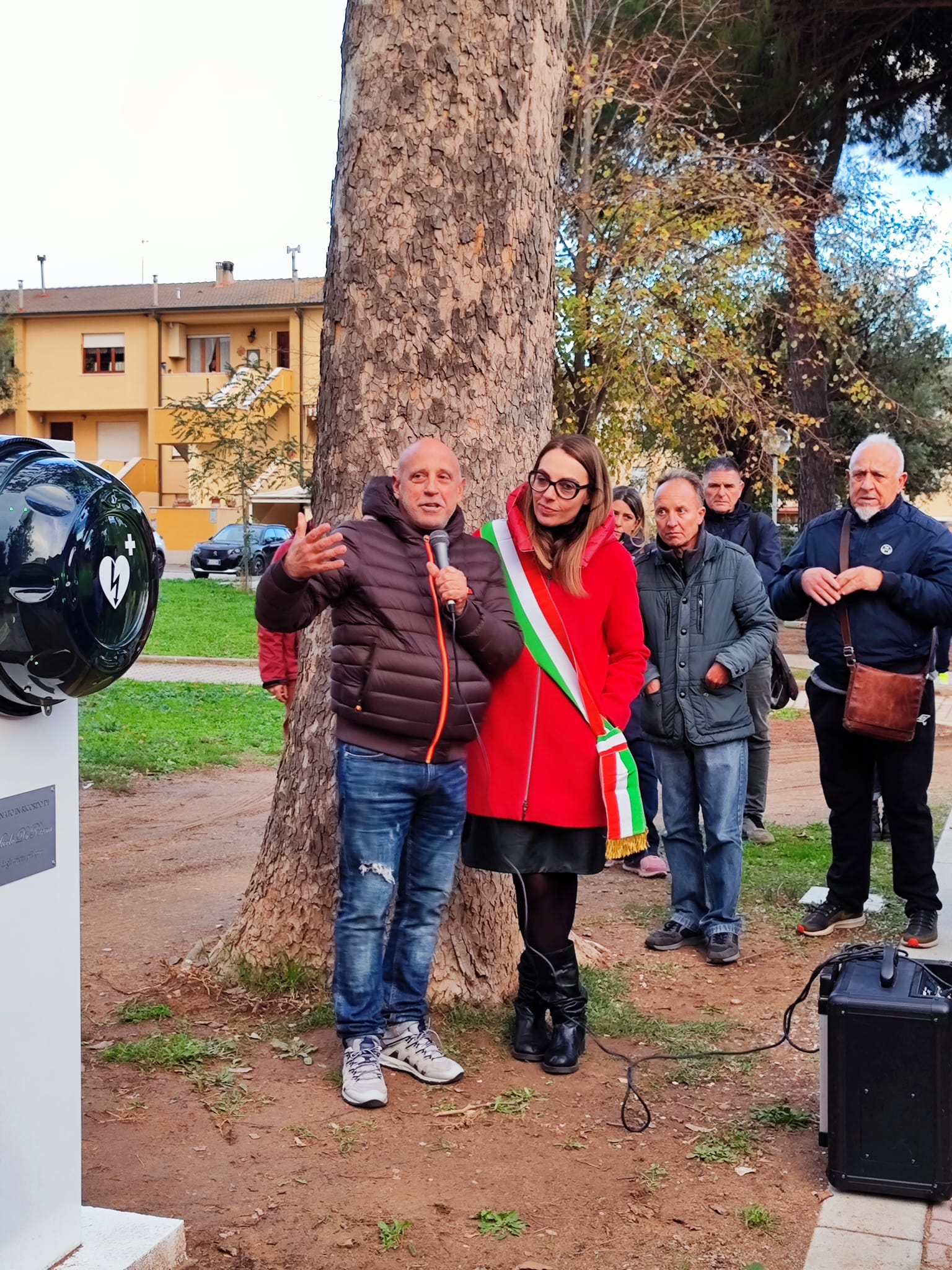 Cerimonia Installazione Dae Sindaca e babbo di Nicolo