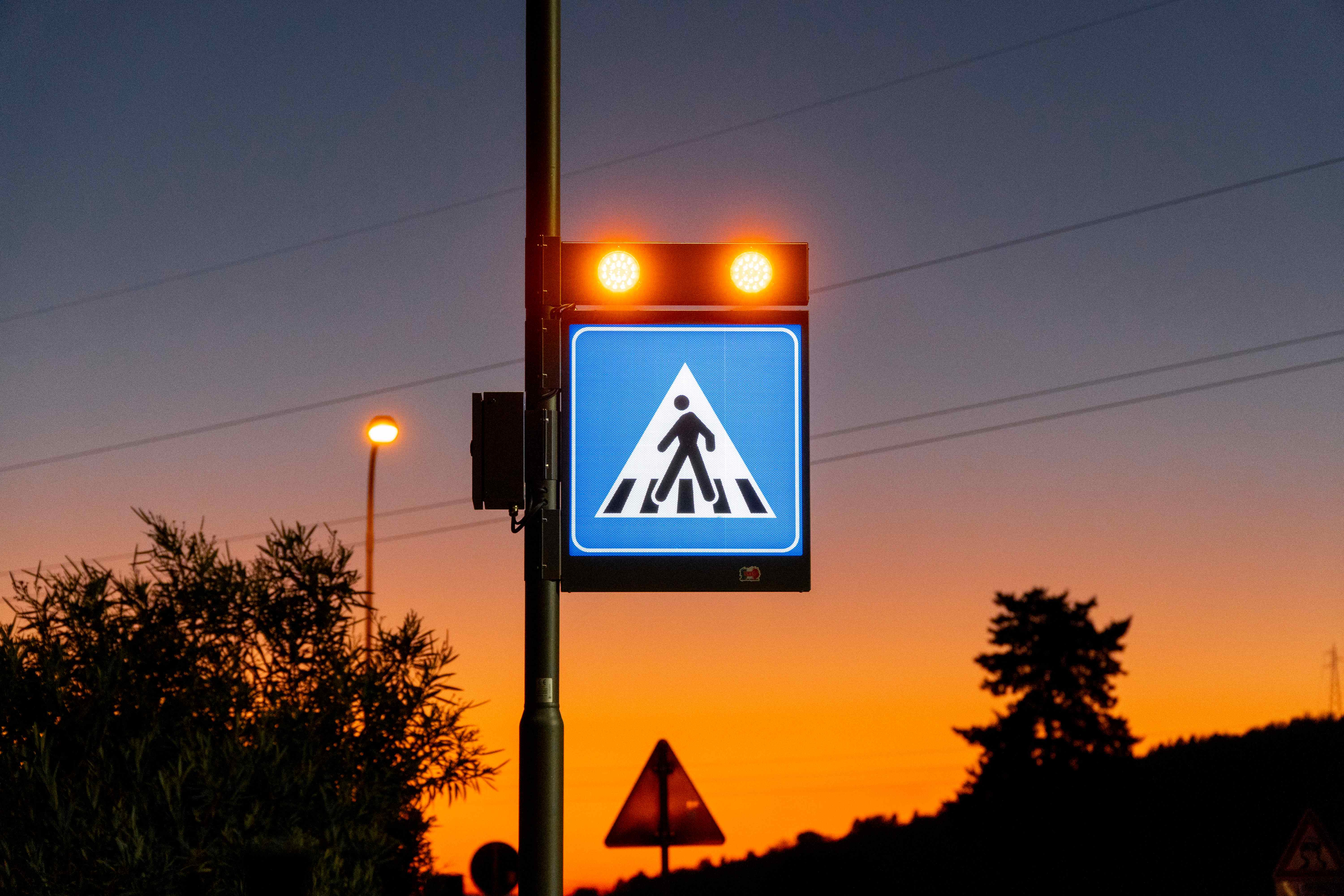 Passaggi pedonali illuminati a Cafaggio