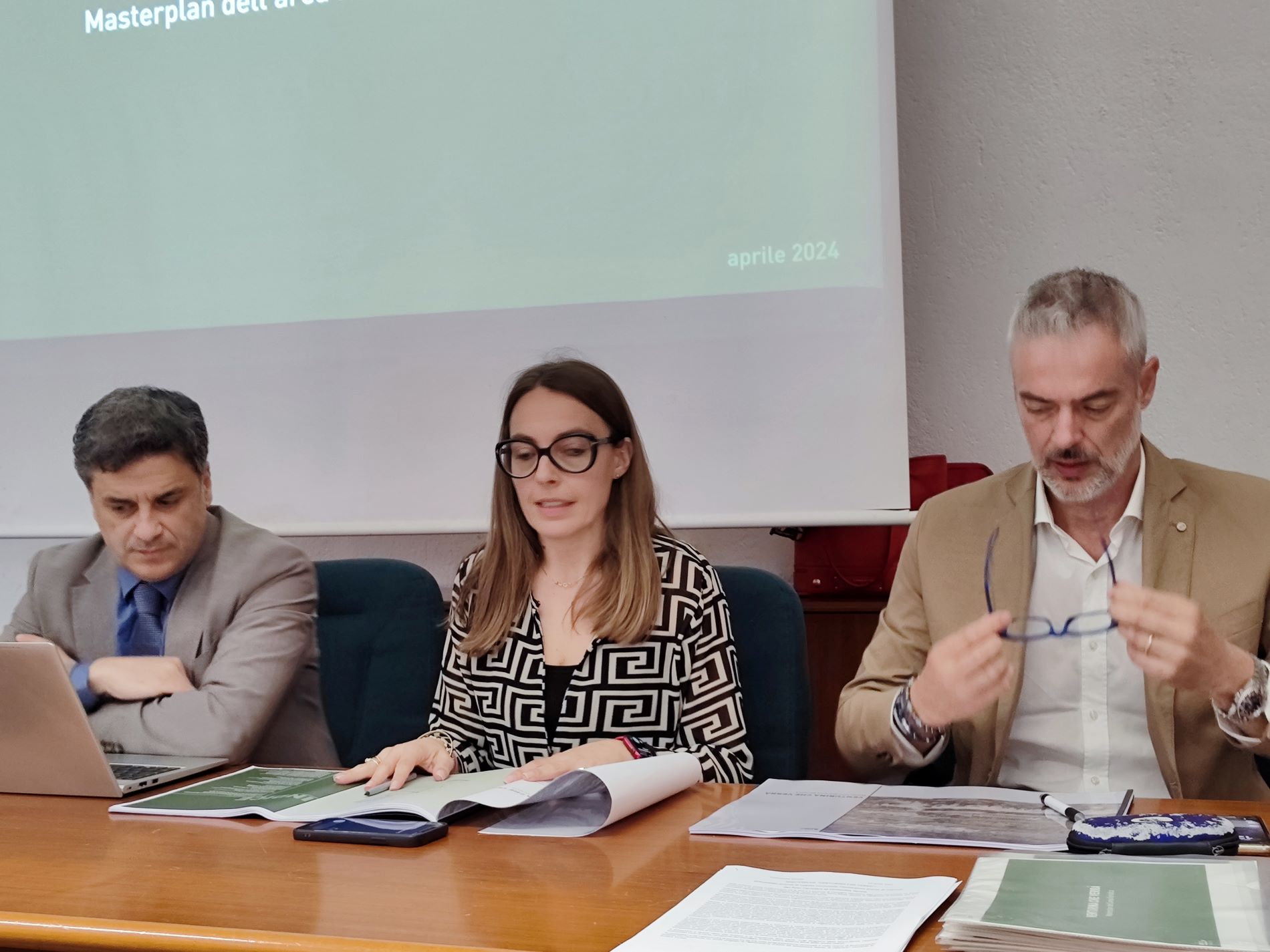 Pingitore, Ticciati, Rivola