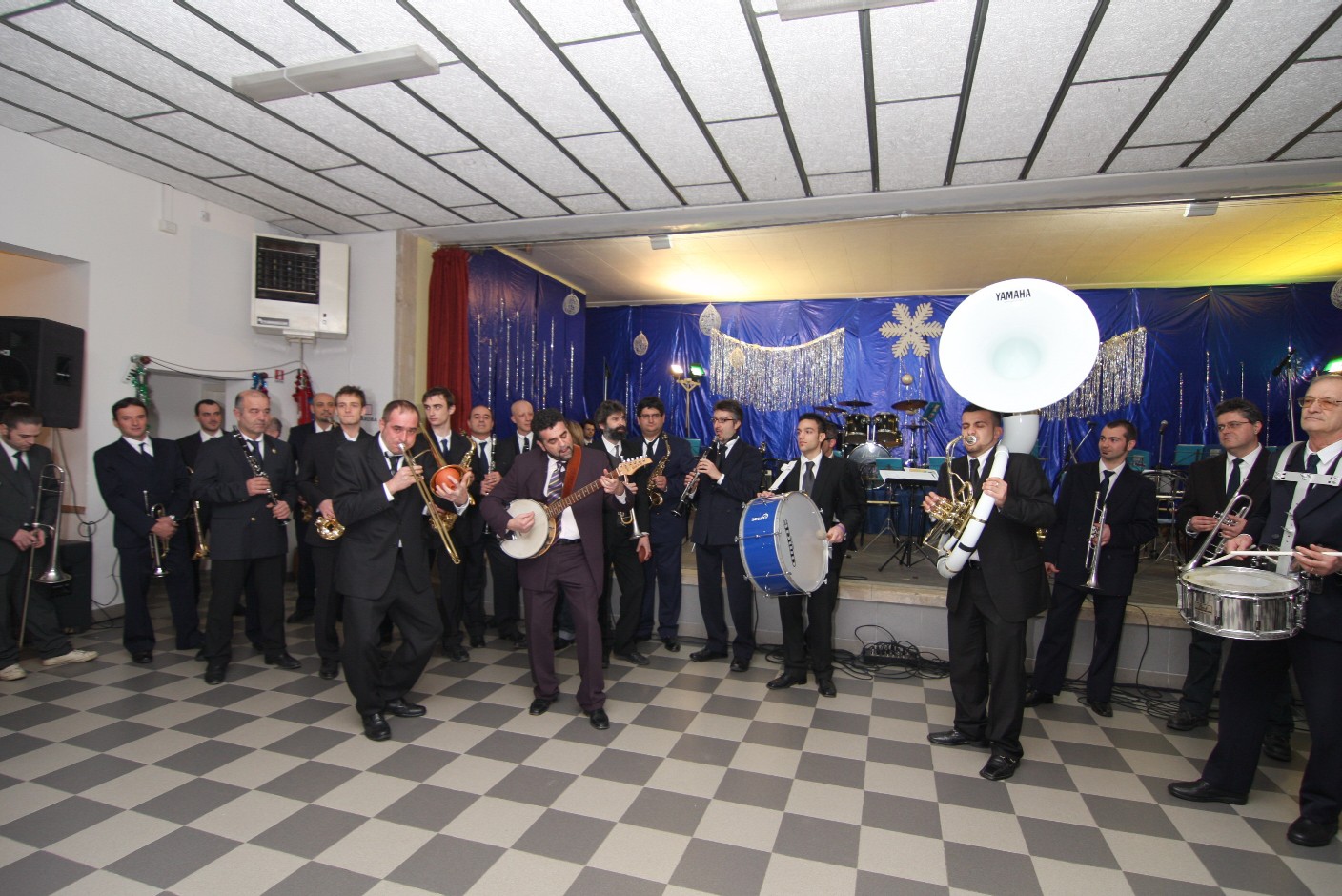 Saluto al nuovo anno il 13 gennaio con il Sindaco e l\'Orchestra Mascagni. Premiazione delle eccellenze.