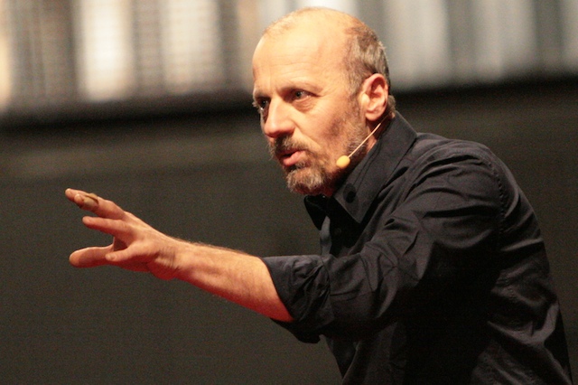 Marco Paolini al Concordi con La macchina del  capo