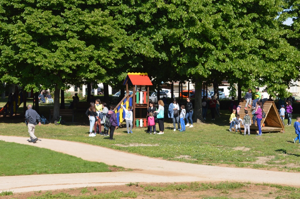 Salutiamoci l\'ultimo giorni di scuola! Quattro parchi pubblici a disposizione delle ultime classi di ogni ciclo
