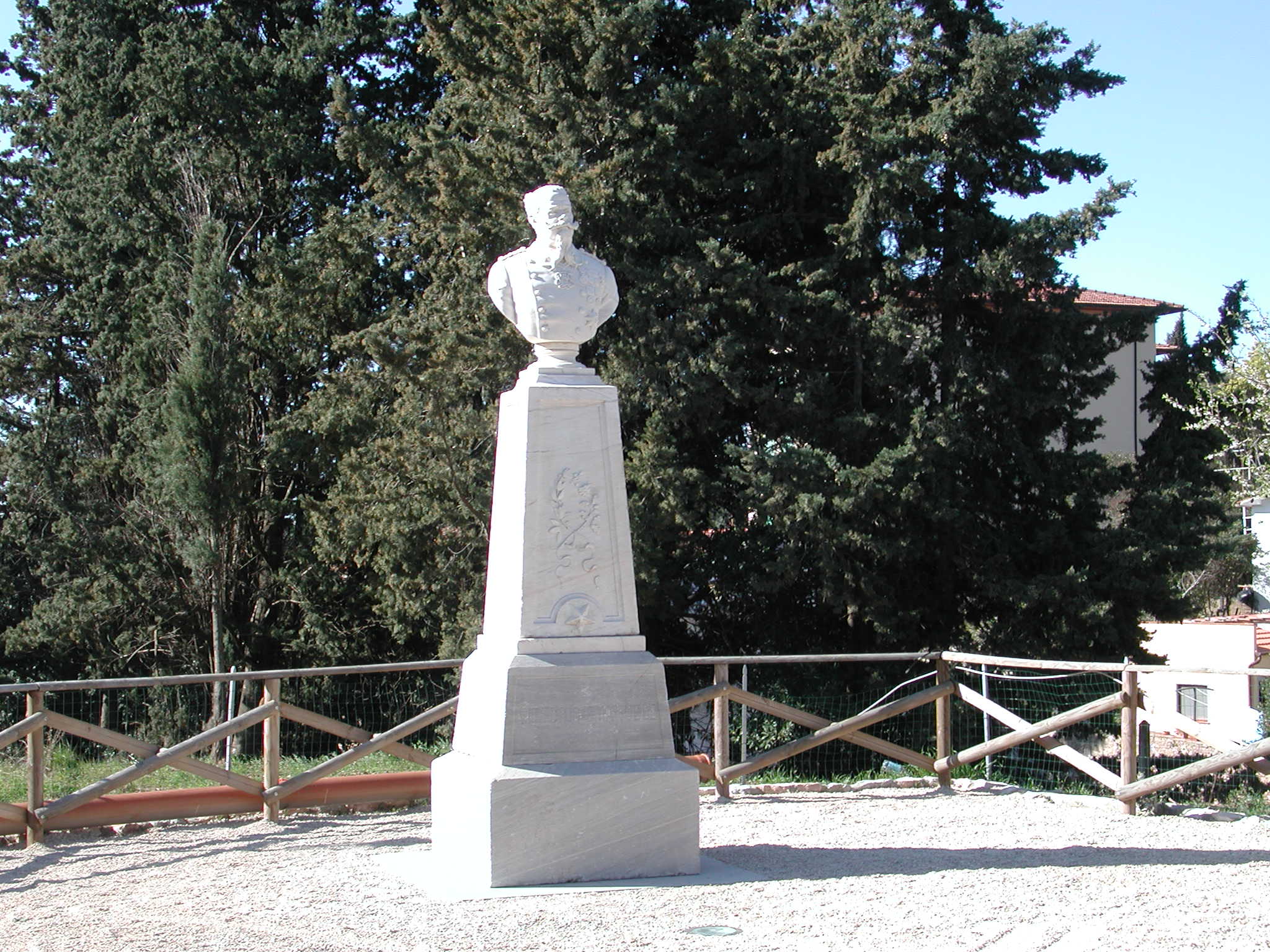 Il restauro del muro di piazza Gallistru visto dagli architetti