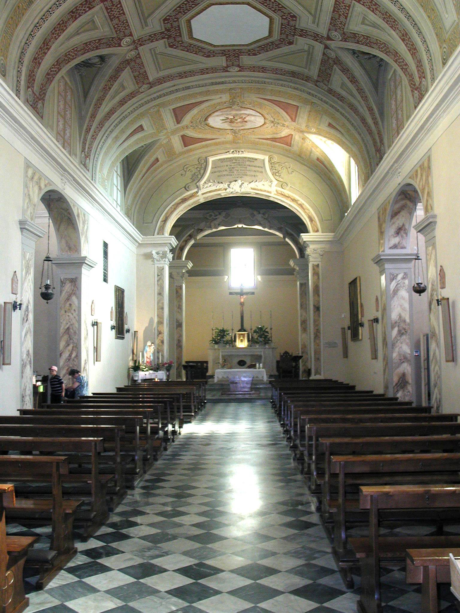 L'interno della propositura di San Lorenzo