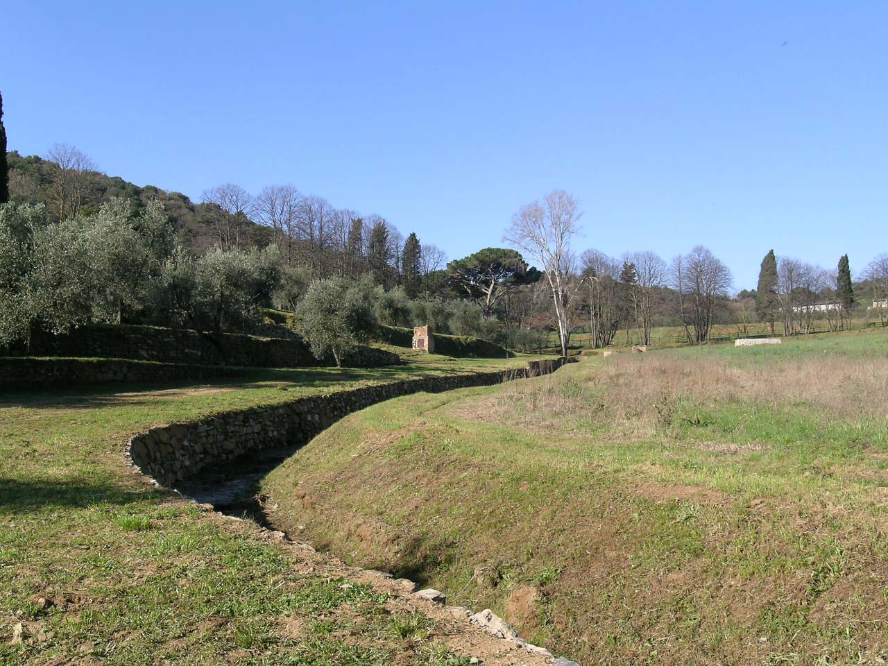 Tempo di manutenzione e pulilzia di fossi, rivi e scolatori