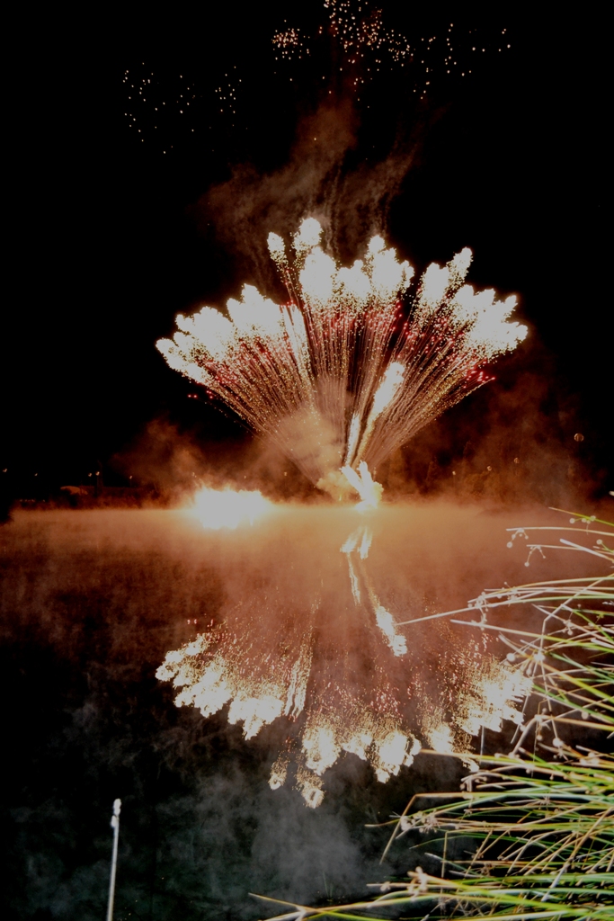 Centinaia di persone e fuochi d\'artificio per il benvenuto a Venturina Terme